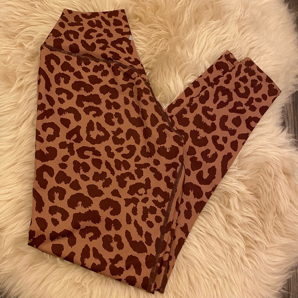 Balance Athletica King Cheetah Dusk Leggings